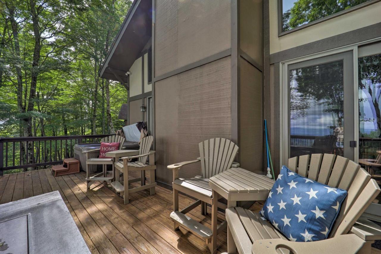 Beech Mountain Cabin Retreat With Hot Tub And Views! Exterior photo